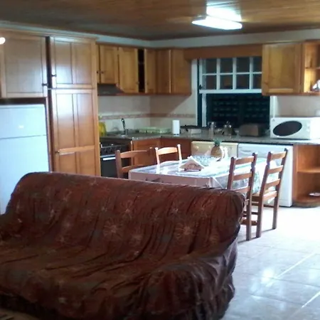 Large 2 Bedroom Apartament